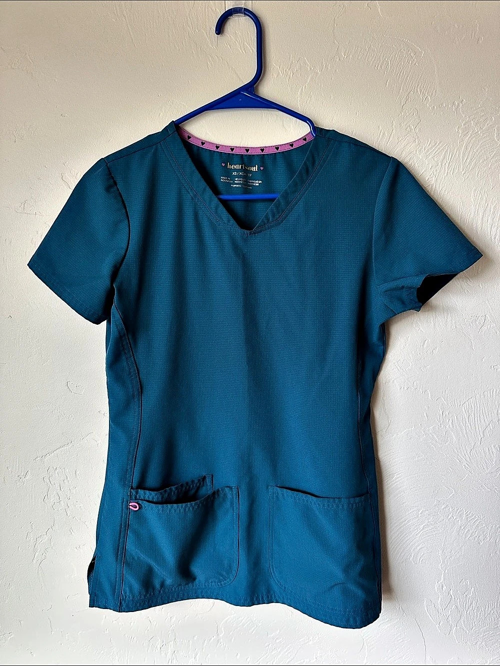 heart soul Short Sleeve Scrub Top in Blue XS Like New